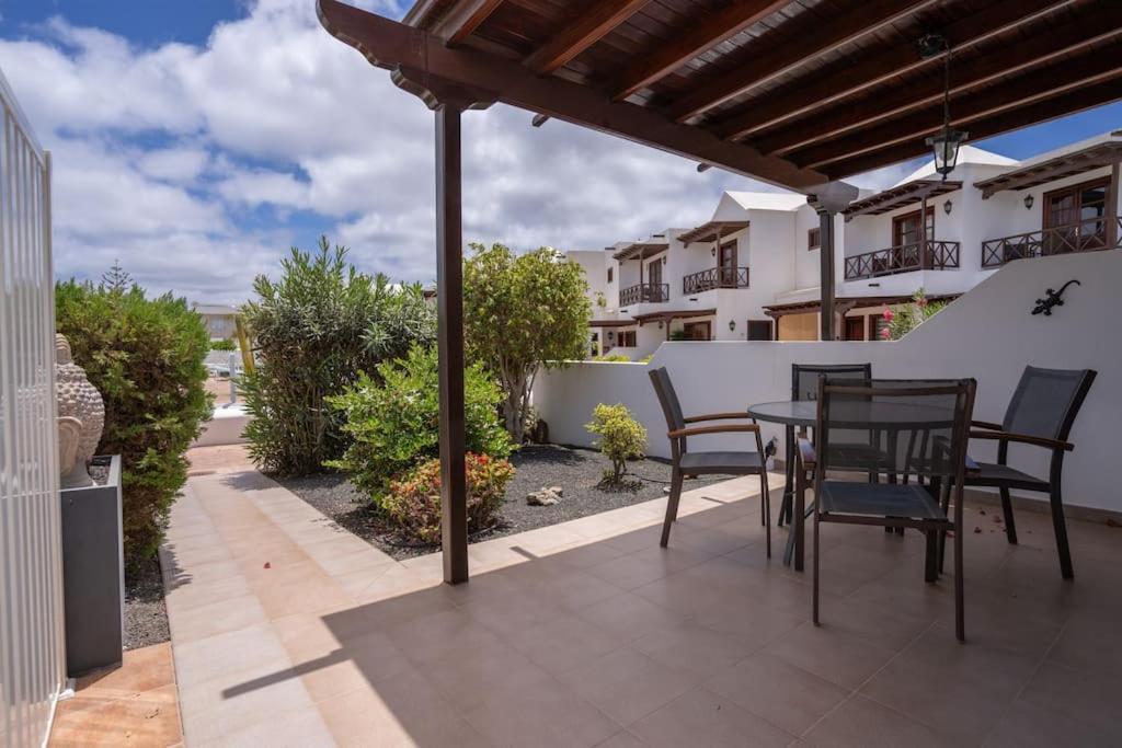 Beautiful In Lanzarote 5 Mins From Marina Сasa de vacaciones *