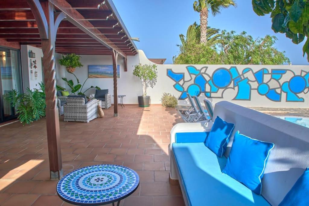 Villa Casa Petra Peaceful & Private, Sea Views, Pool & Bbq Playa Blanca (Lanzarote)