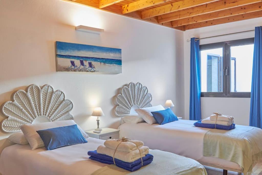 Villa Casa Petra Peaceful & Private, Sea Views, Pool & Bbq Playa Blanca (Lanzarote)