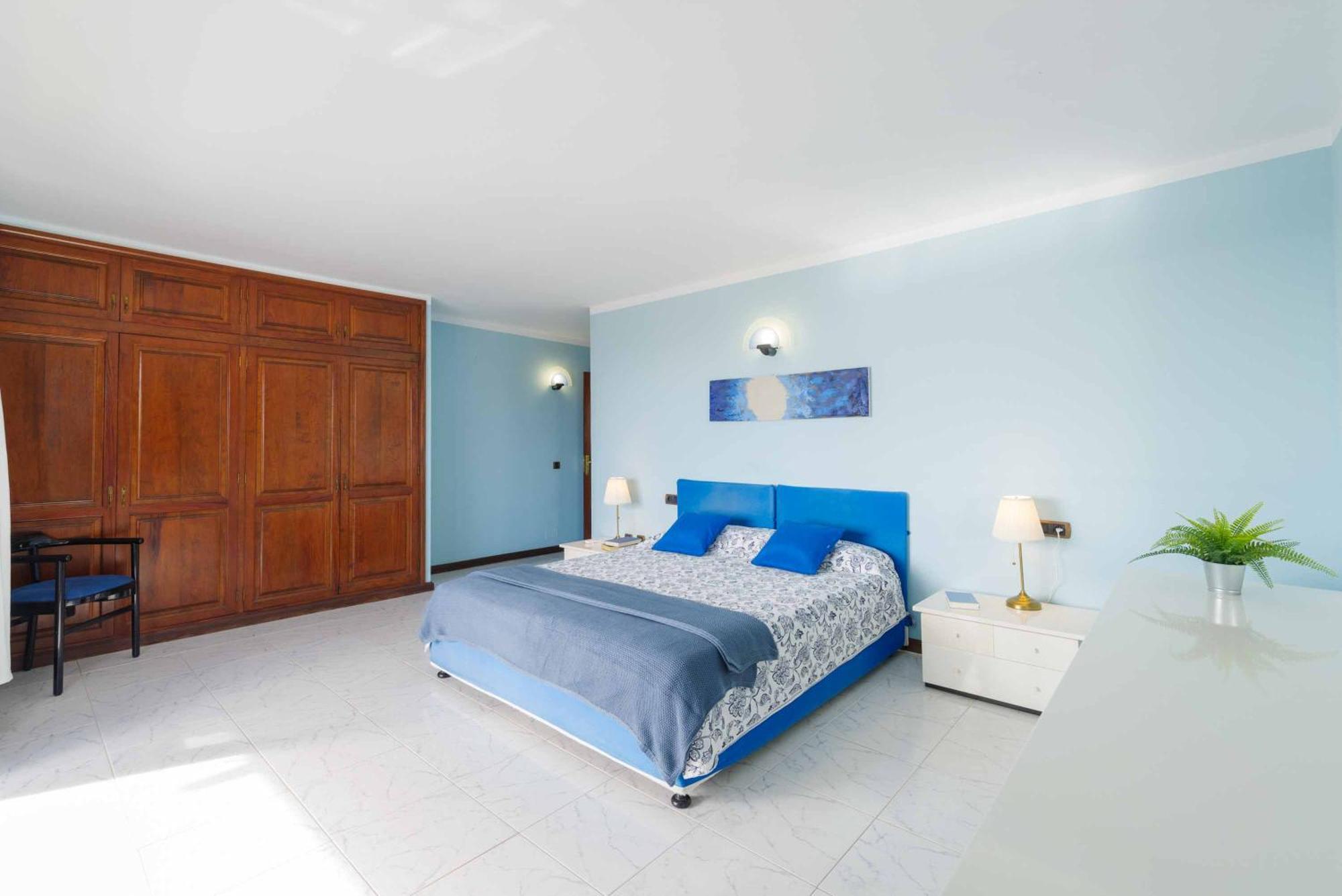 Esperanza Villa Tías