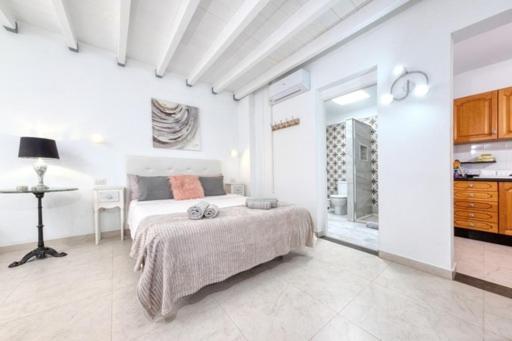 Ocra Apartment *