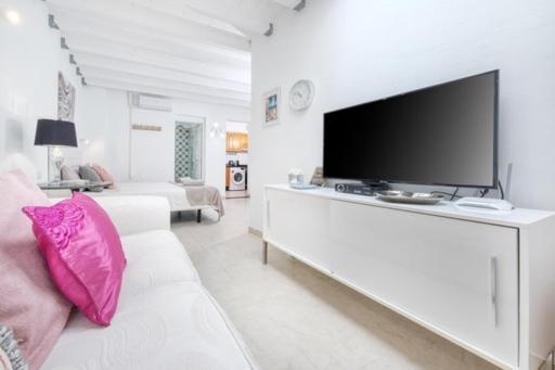 Ocra Apartment