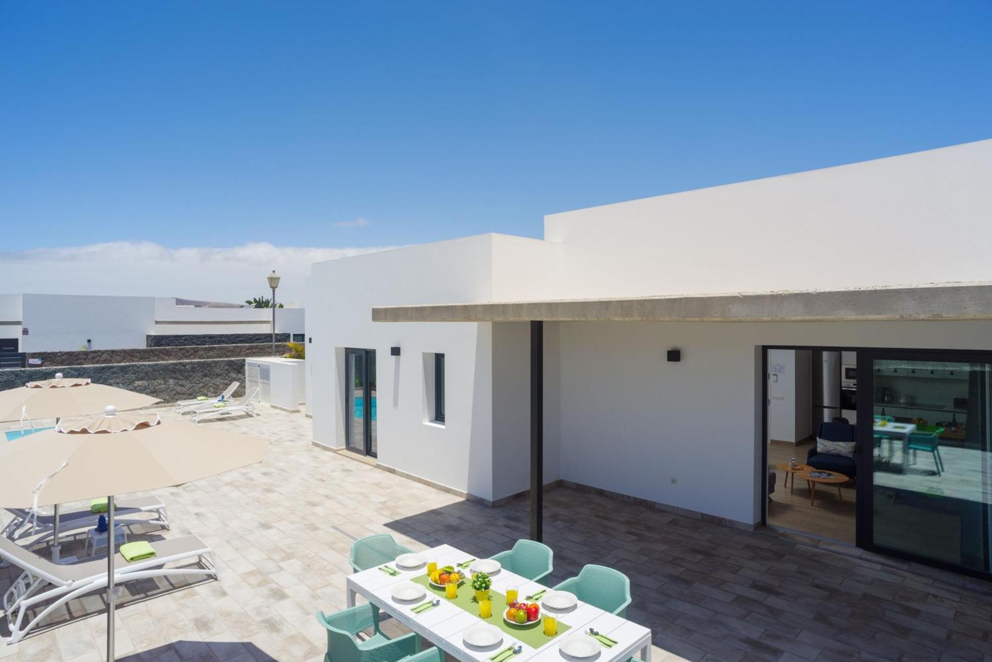 Ereza Artenara Villa *