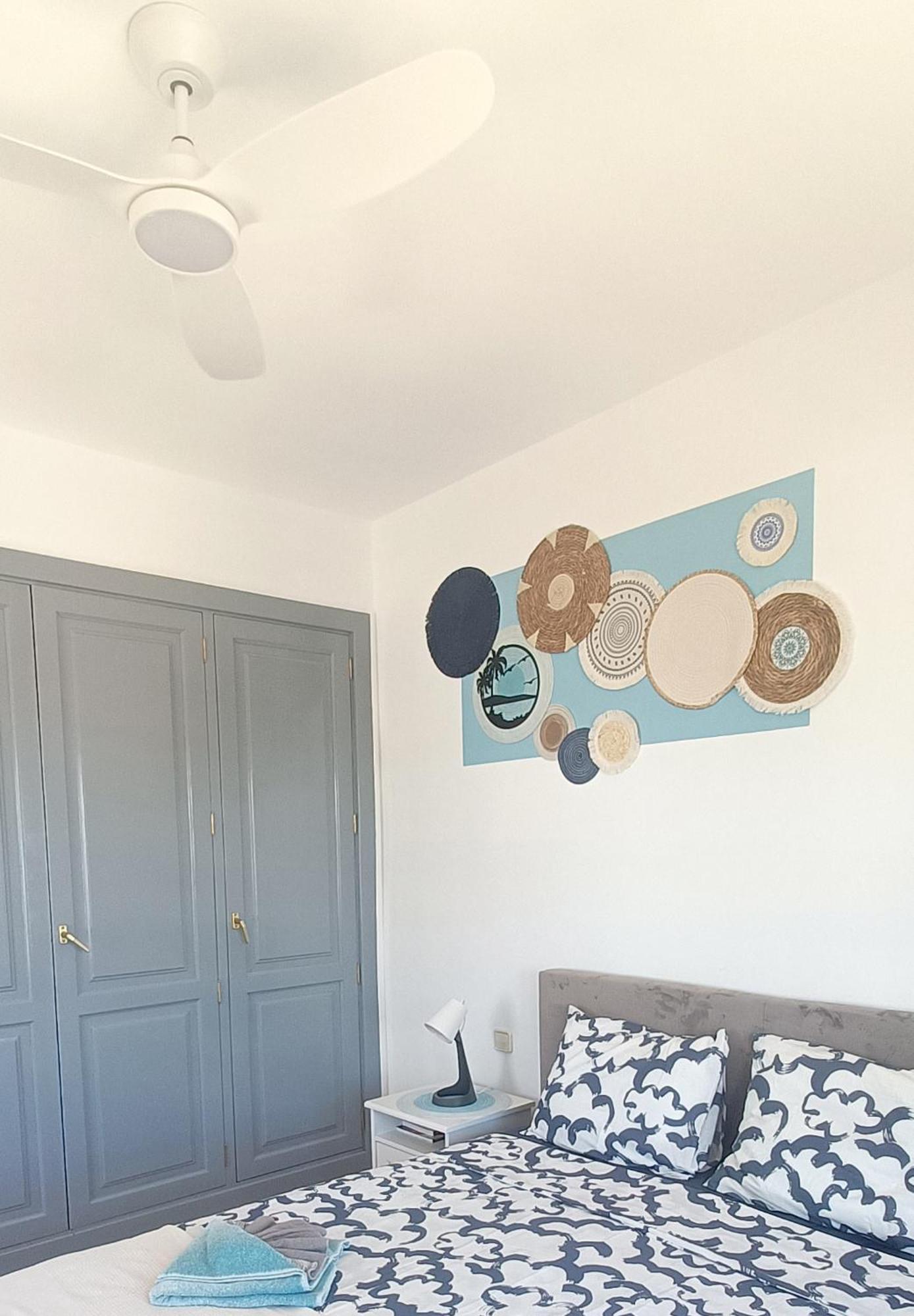 Lovely Casa Felicidad, Swimming Pool, Wifi X Private Garden Holiday home *
