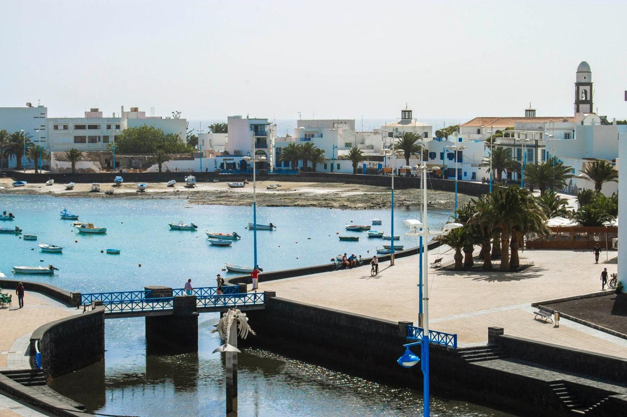 Casa Con Terraza En La Plazuela
