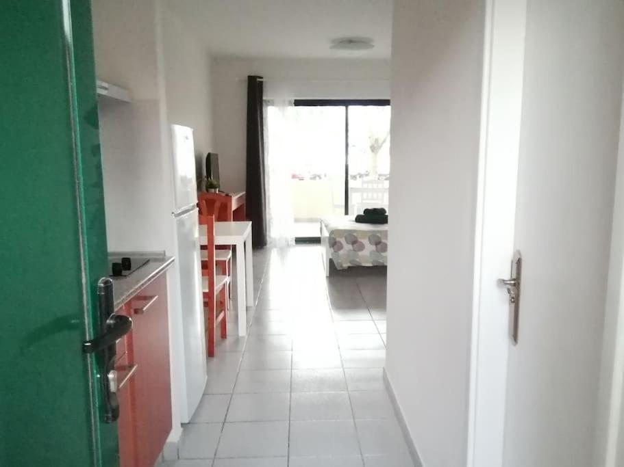 Playa Roca Cosy - Seafront Complex Apartamento *