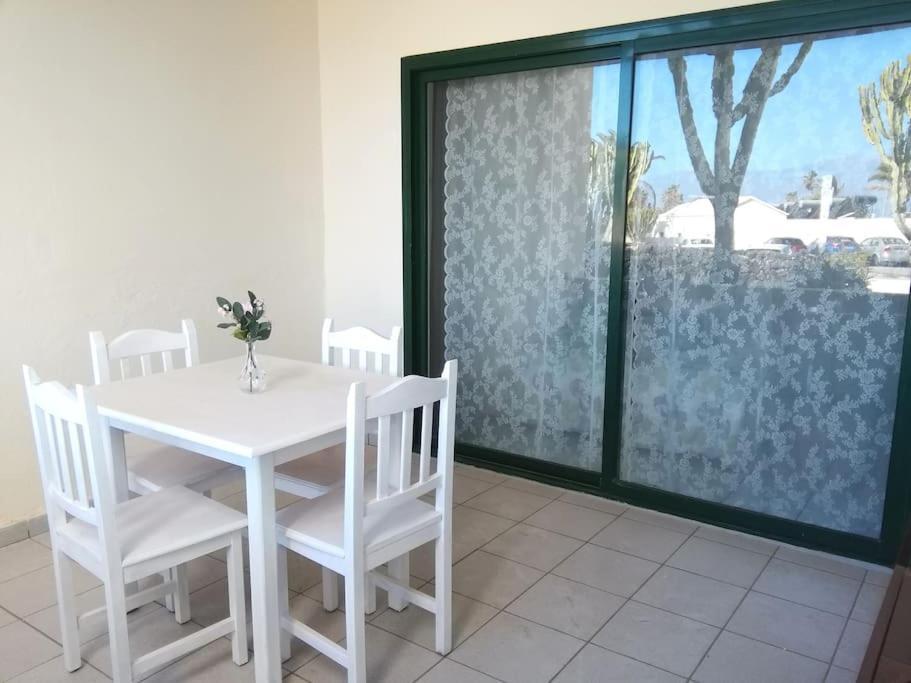 Playa Roca Cosy - Seafront Complex * Costa Teguise