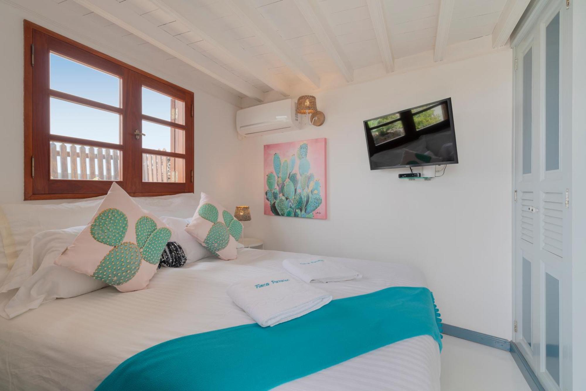 Lanzahost Luxury Paraiso Villa *