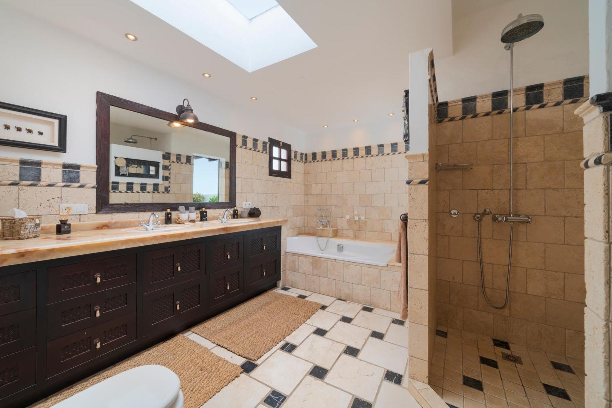 Lanzahost Luxury Paraiso Villa Tias