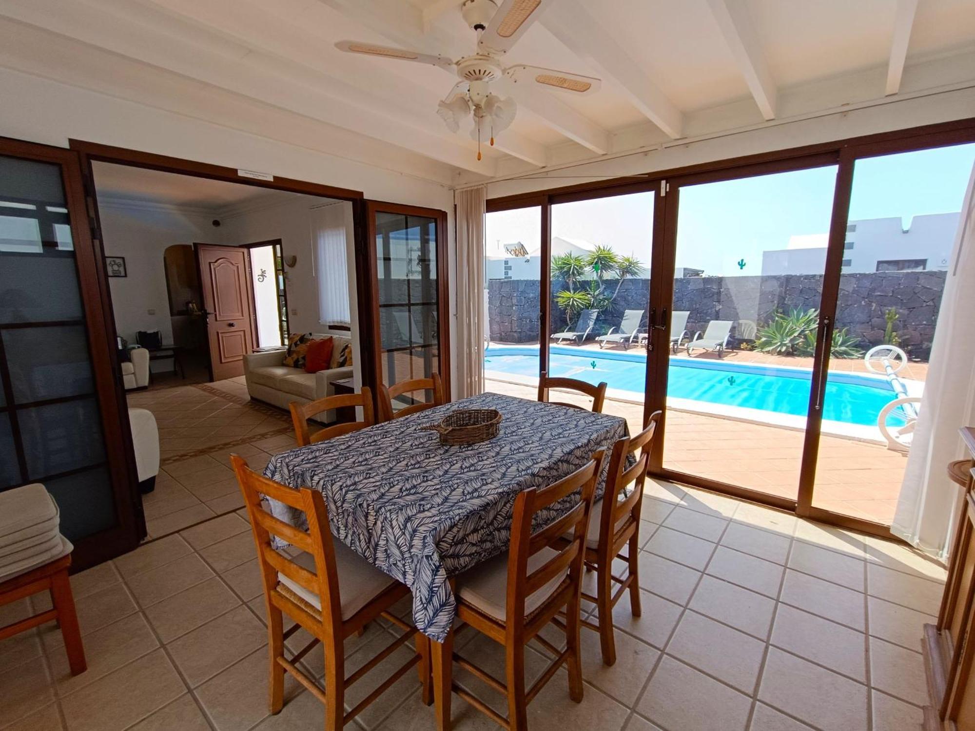 Lagarto Heated Pool Aircon Villa