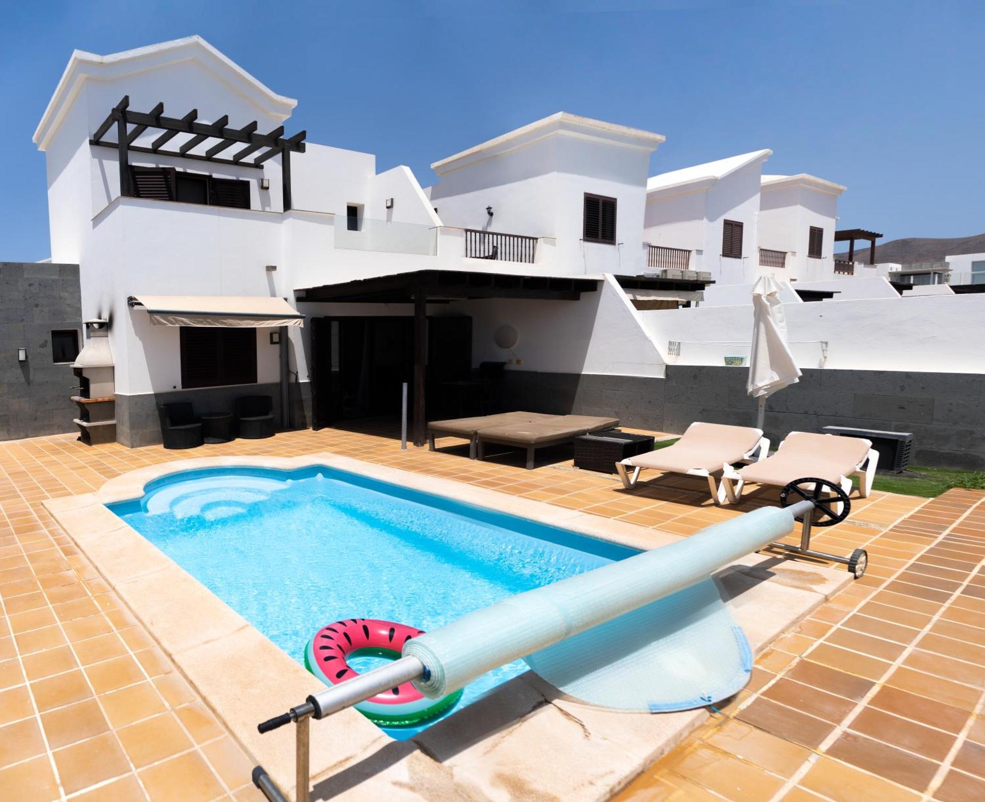 Beautiful And Luxurious With Heated Pool And Free Wi-fi In Playa Blanca. Villa Playa Blanca (Lanzarote)
