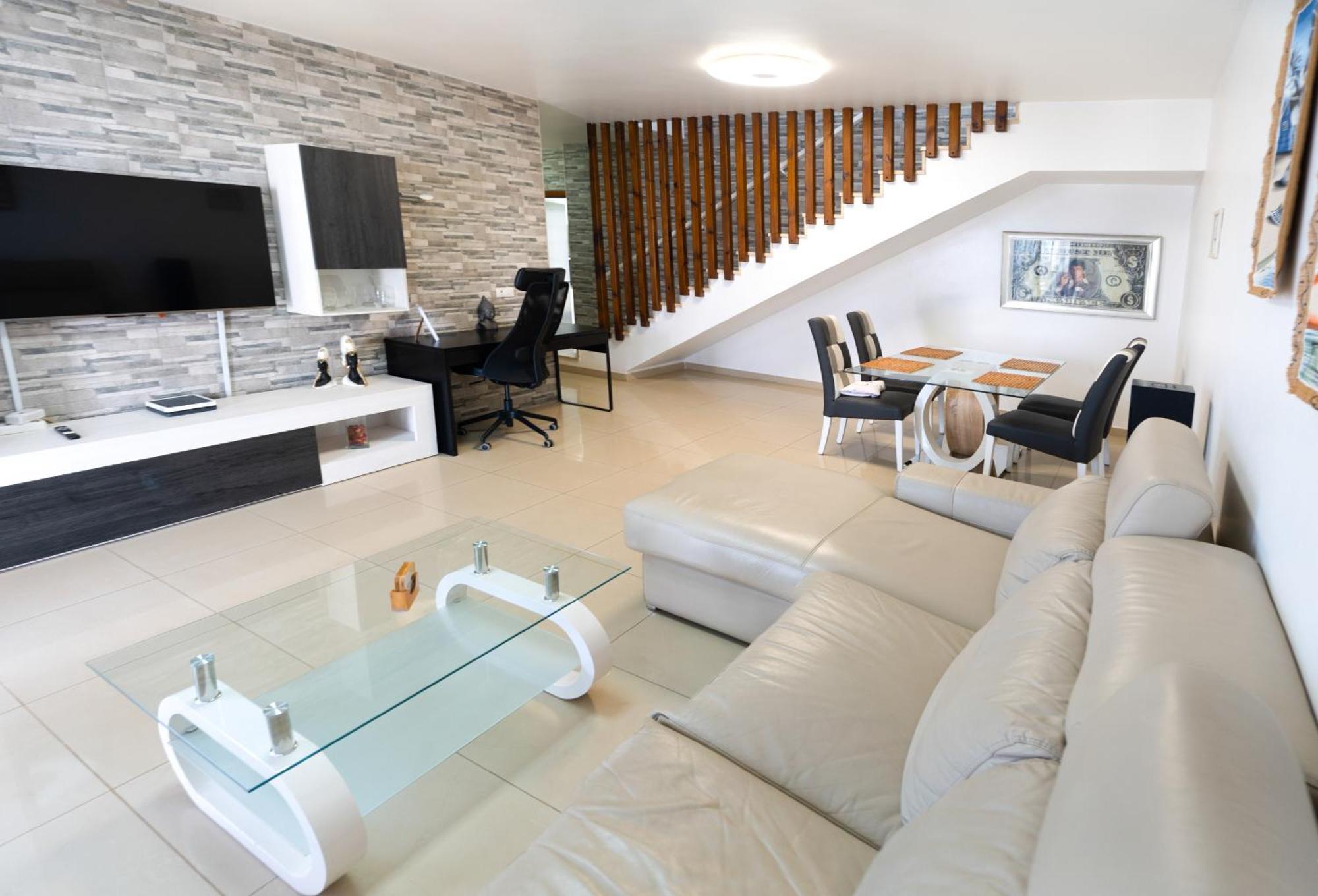 Beautiful And Luxurious With Heated Pool And Free Wi-fi In Playa Blanca. Playa Blanca (Lanzarote)