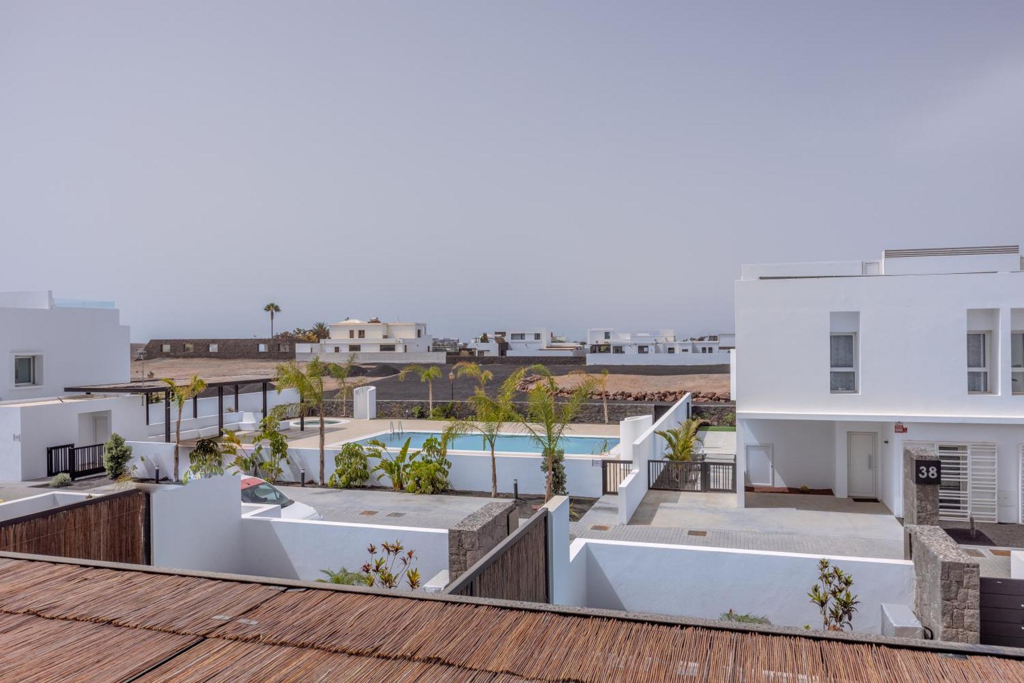 Serena Homes By Livvo Playa Blanca (Lanzarote)