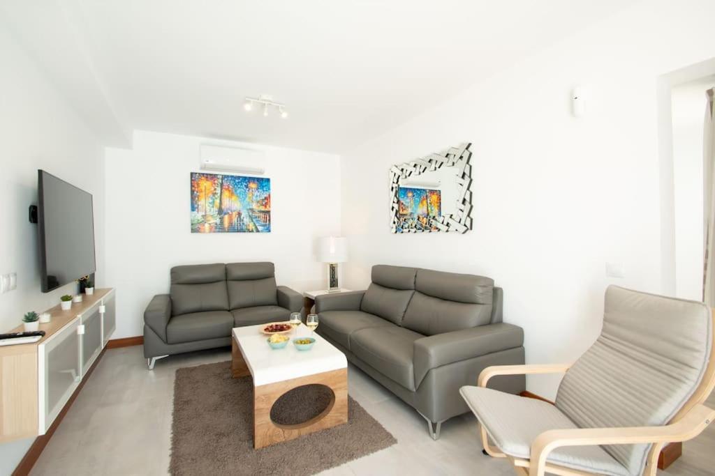 Holiday home Casa Leize Piscina Climatizada, Vistas & Ac 10 Minutes Walk From Marina Rubicon *