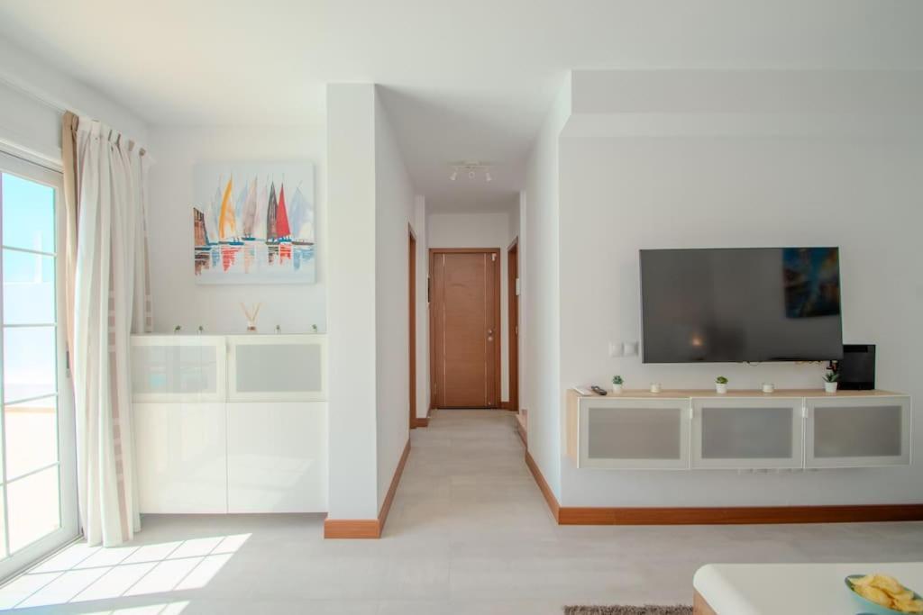 Holiday home Casa Leize Piscina Climatizada, Vistas & Ac 10 Minutes Walk From Marina Rubicon