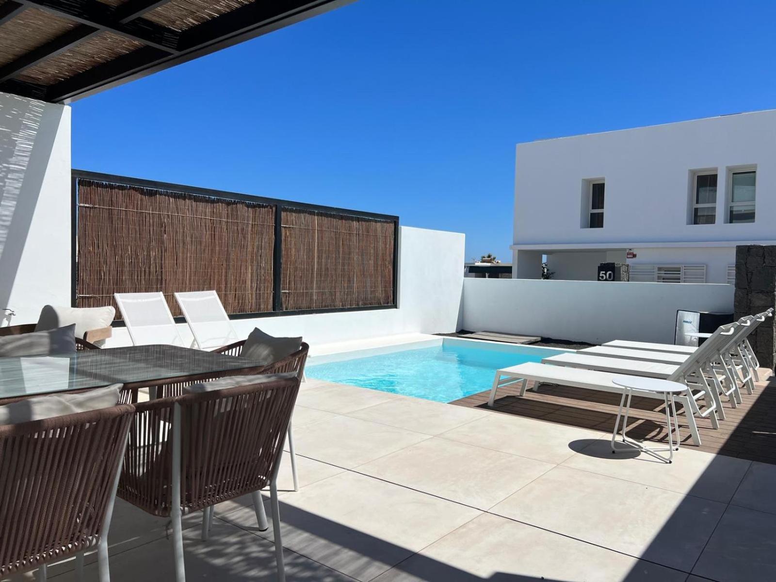 Villa Serena Homes By Livvo