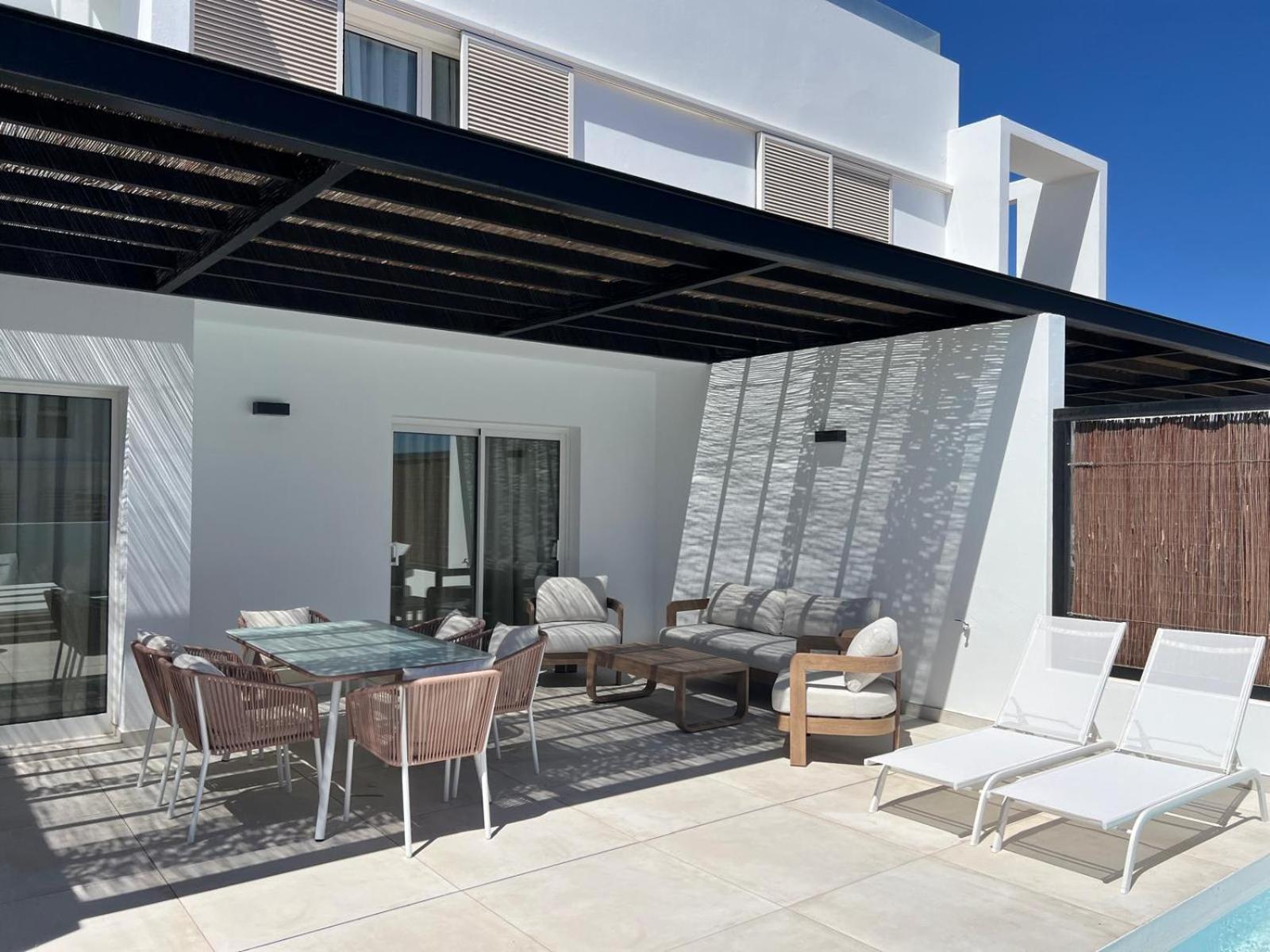 Serena Homes By Livvo Villa *