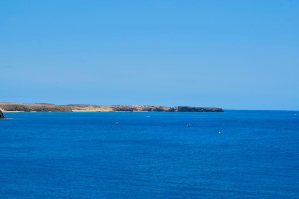 Duplex Ilic Sea Views,front Line,10 Min To Marina Apartamento