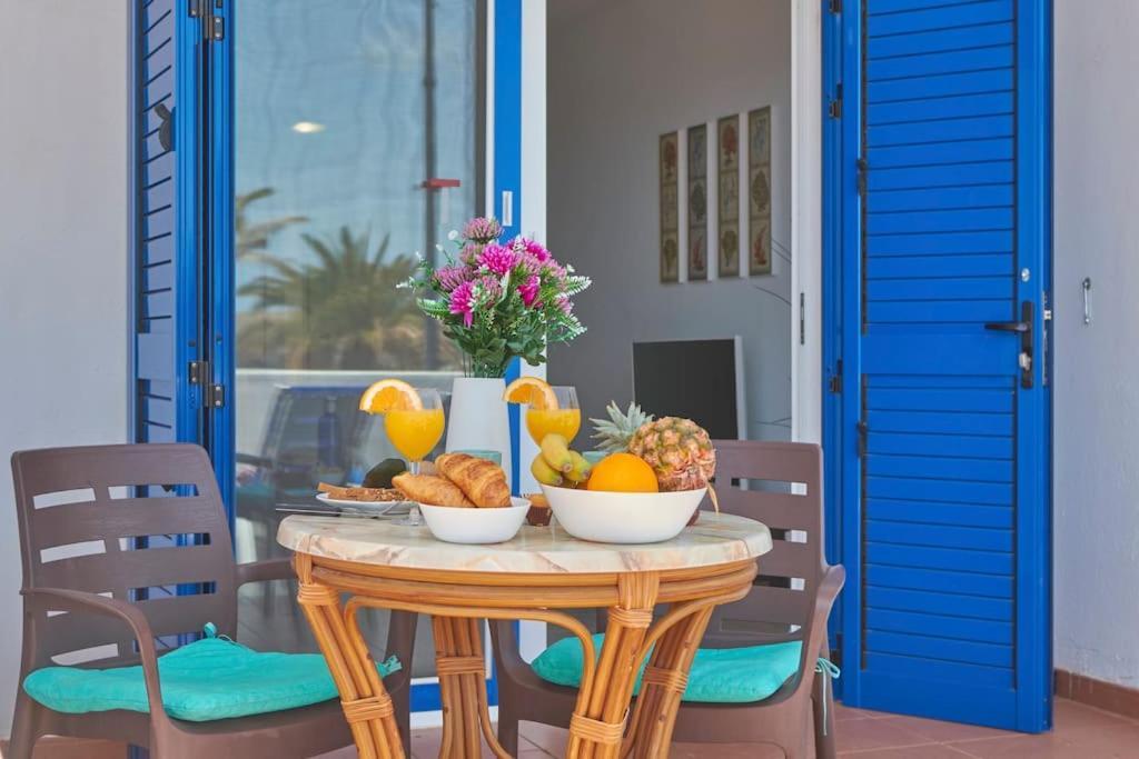 Duplex Ilic Sea Views,front Line,10 Min To Marina