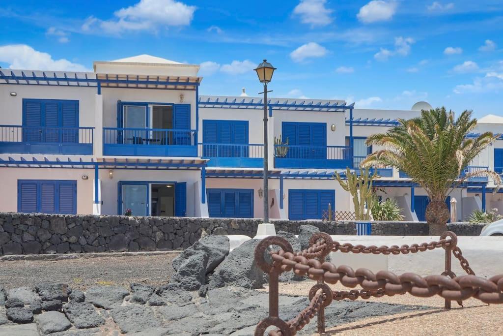 Duplex Ilic Sea Views,front Line,10 Min To Marina *