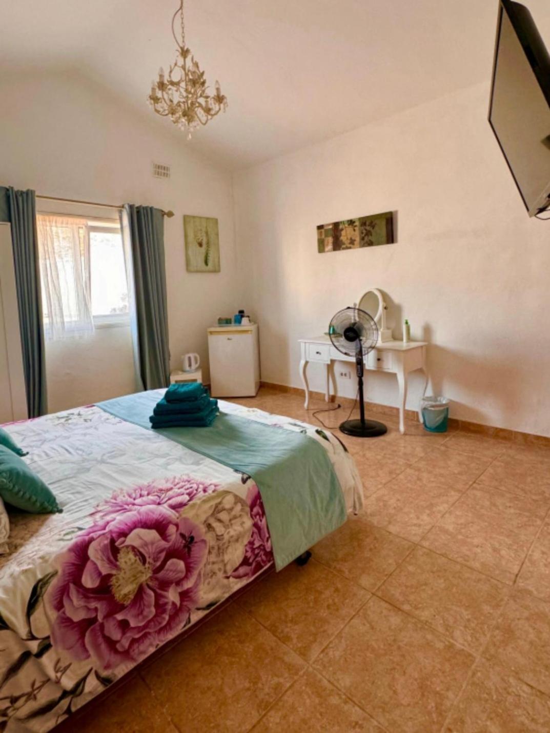 Feliza Homestay Guime