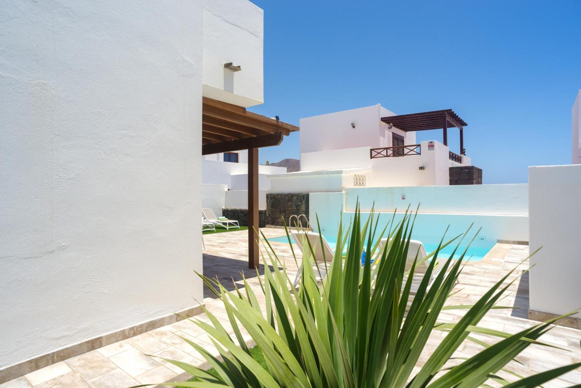 238 - Sofia By Now Ltd Villa Playa Blanca (Lanzarote)
