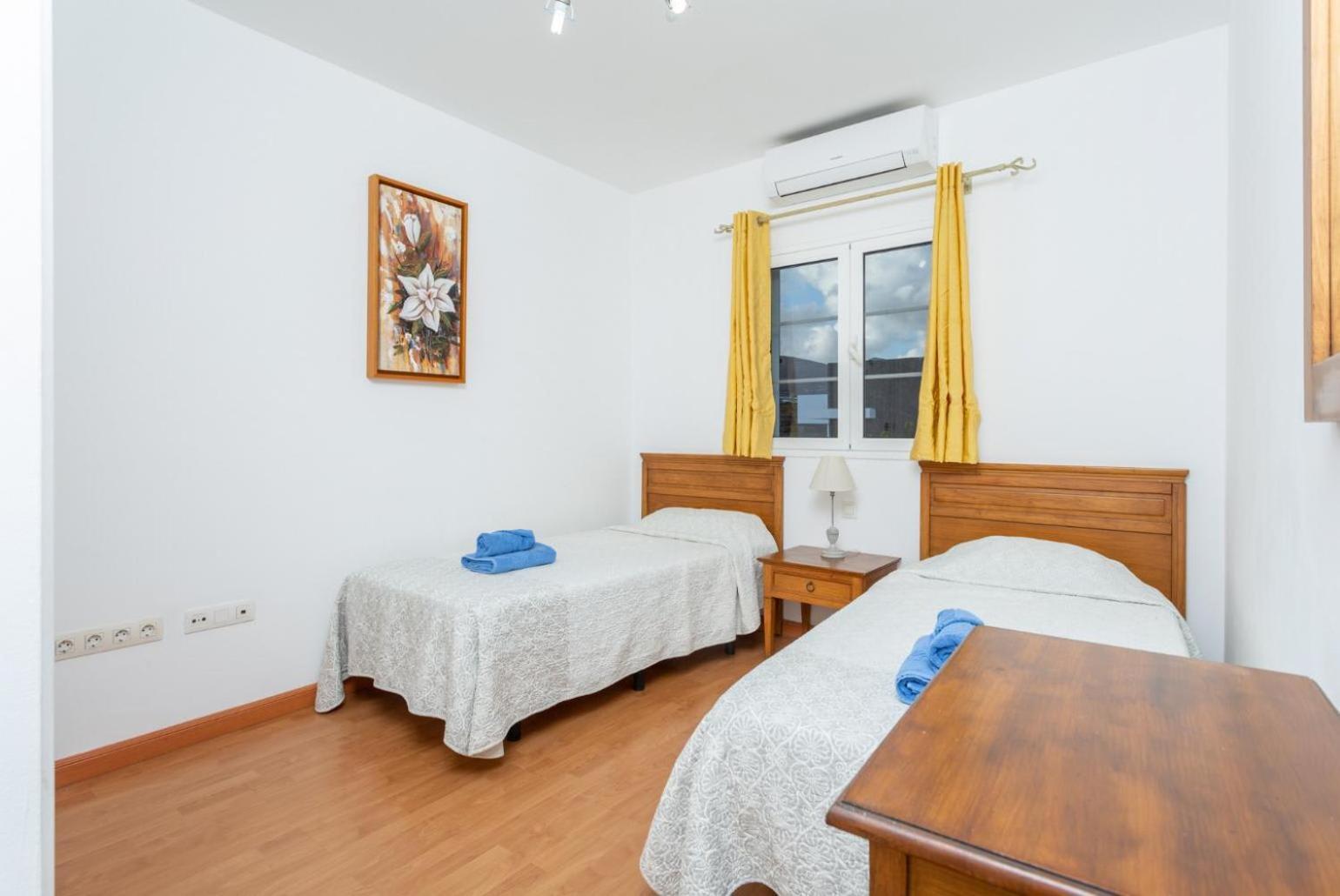 Villa Adella Tias