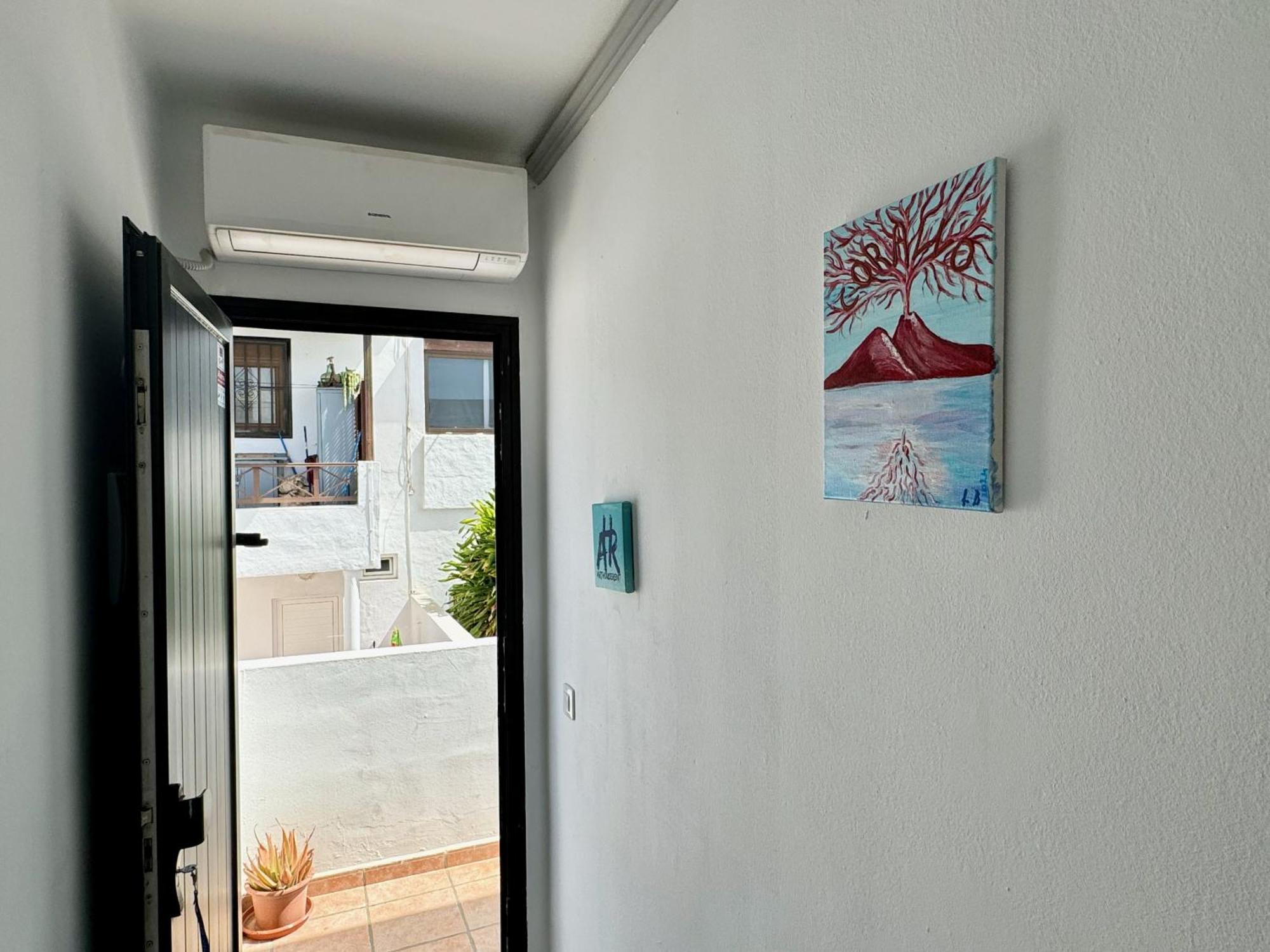 Apartamento Corallo-50m From The Artdesign Puerto del Carmen (Lanzarote)