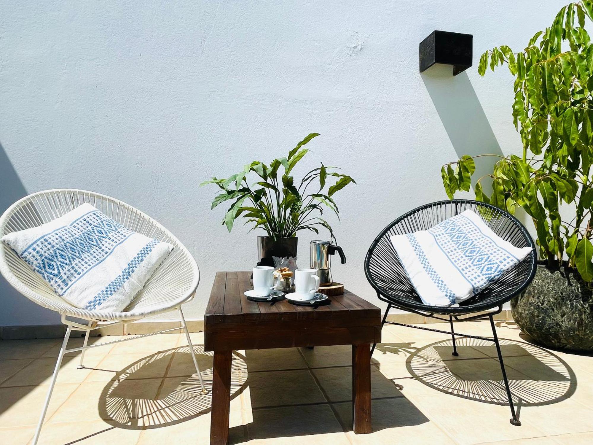 Kalufa Surf House Hostal *