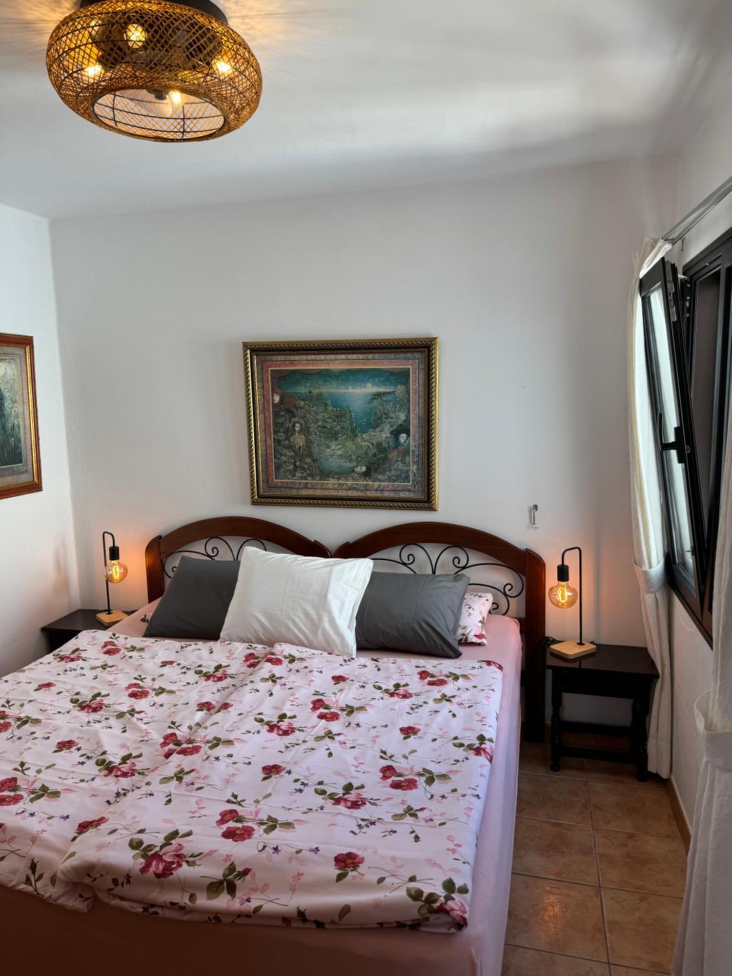 Apartamento Azul 41 - Puerto Del Carmen Harbor With Oceanview, Pet Friendly, Pool