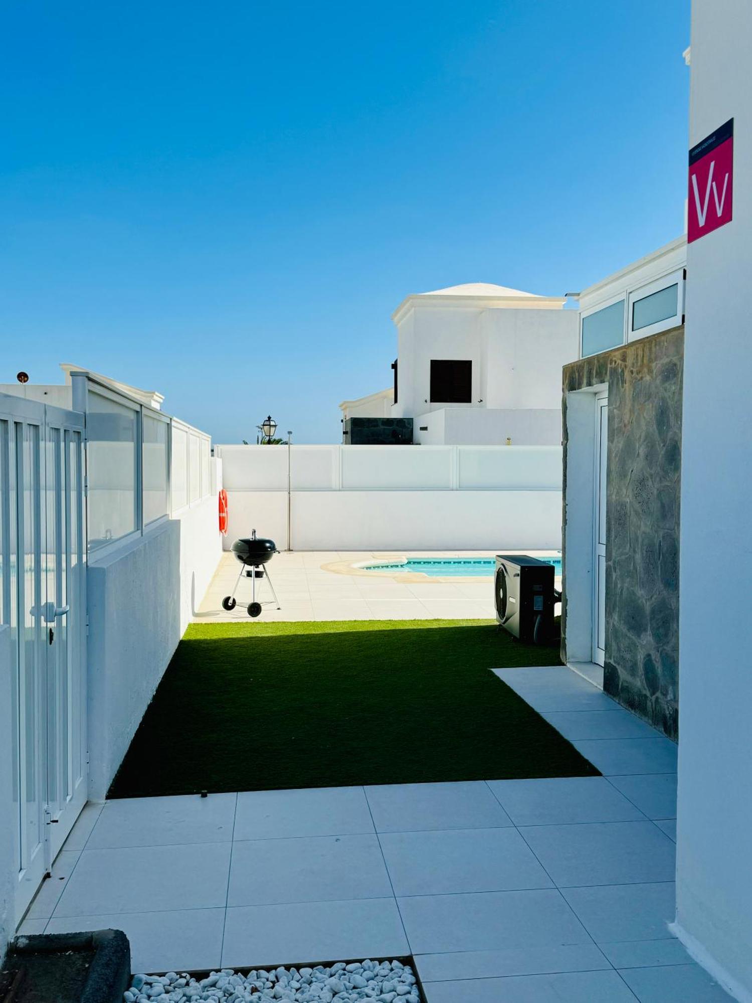 Cosy Manal With Heated Pool X Airco * Playa Blanca (Lanzarote)