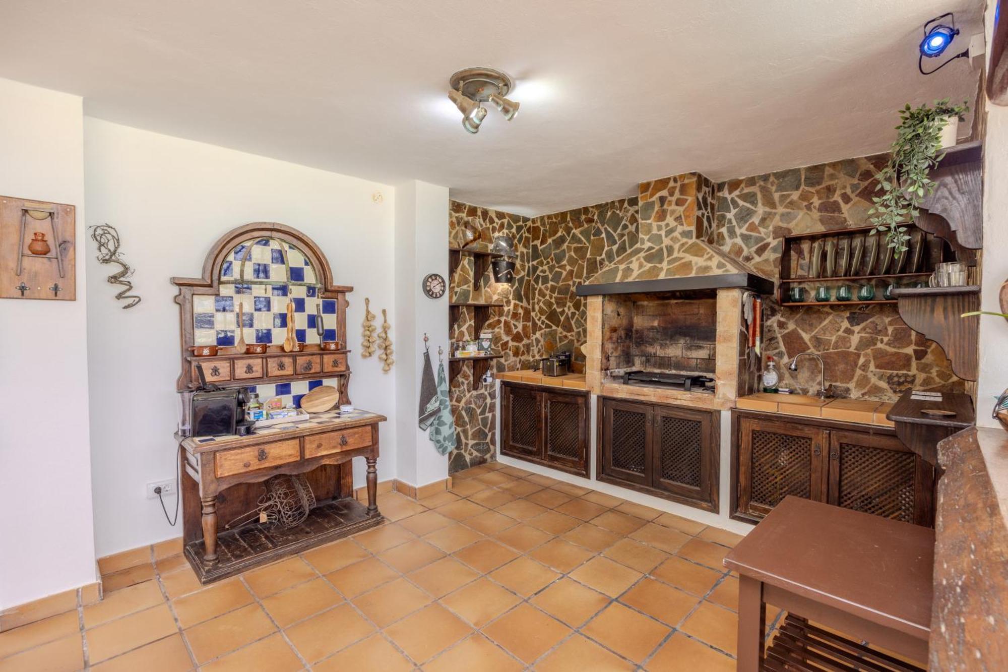 Luxury Canarian With Large Pool In Costa Teguise Teguise (Lanzarote)