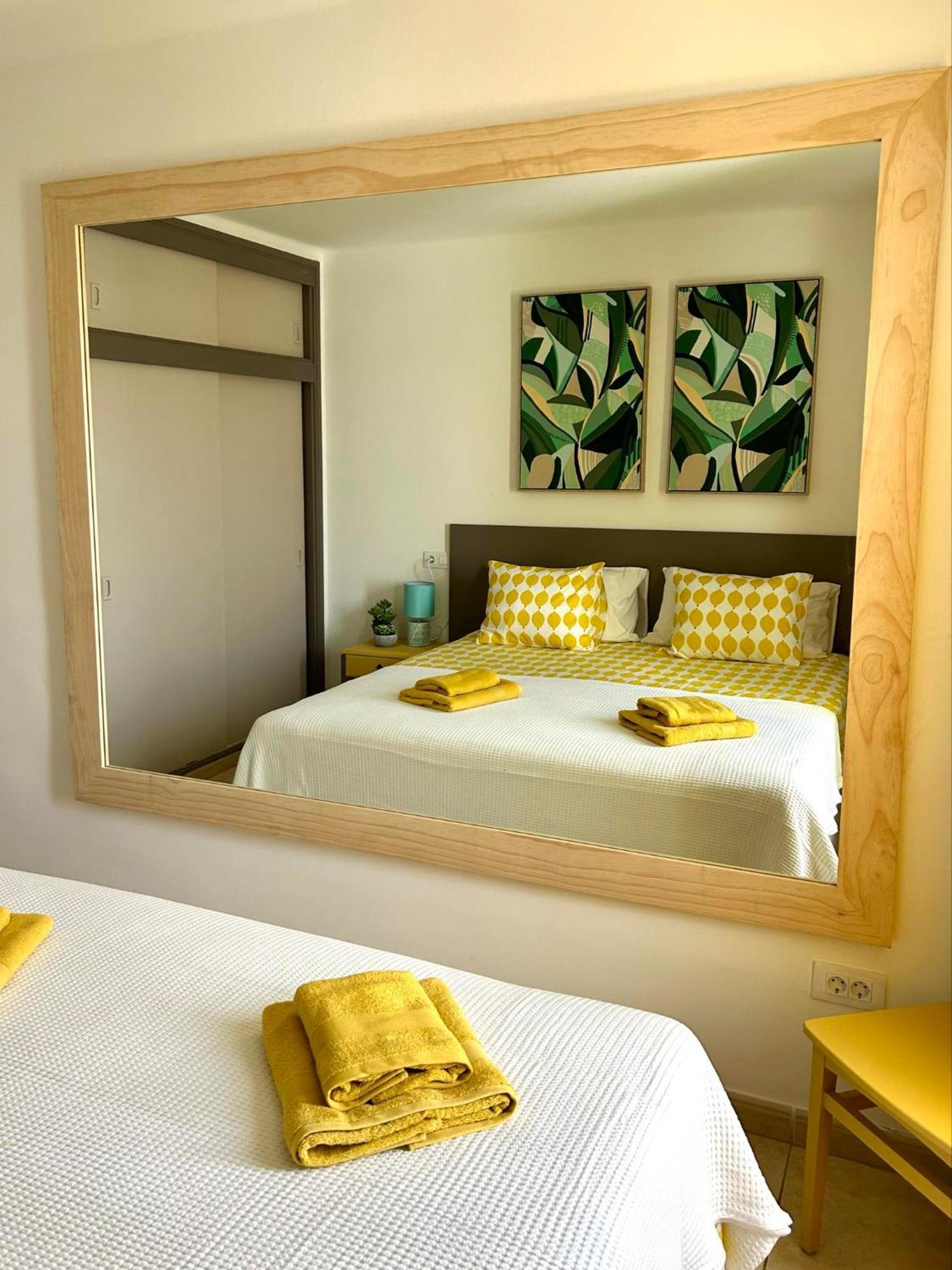 Sunny Corner, Delux Vista Mar And Pool Apartment Puerto del Carmen (Lanzarote)