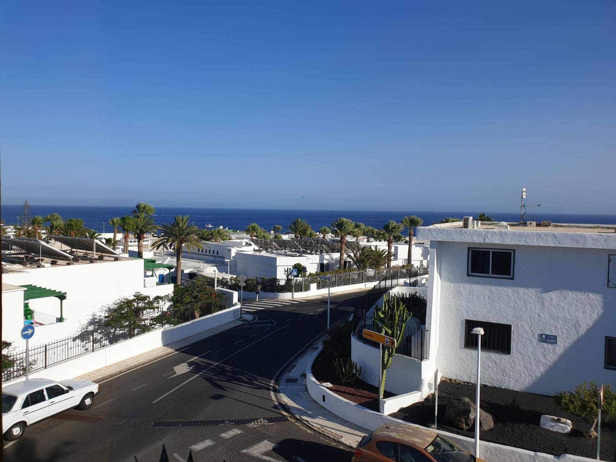 Sunny Corner, Delux Vista Mar And Pool * Puerto del Carmen (Lanzarote)