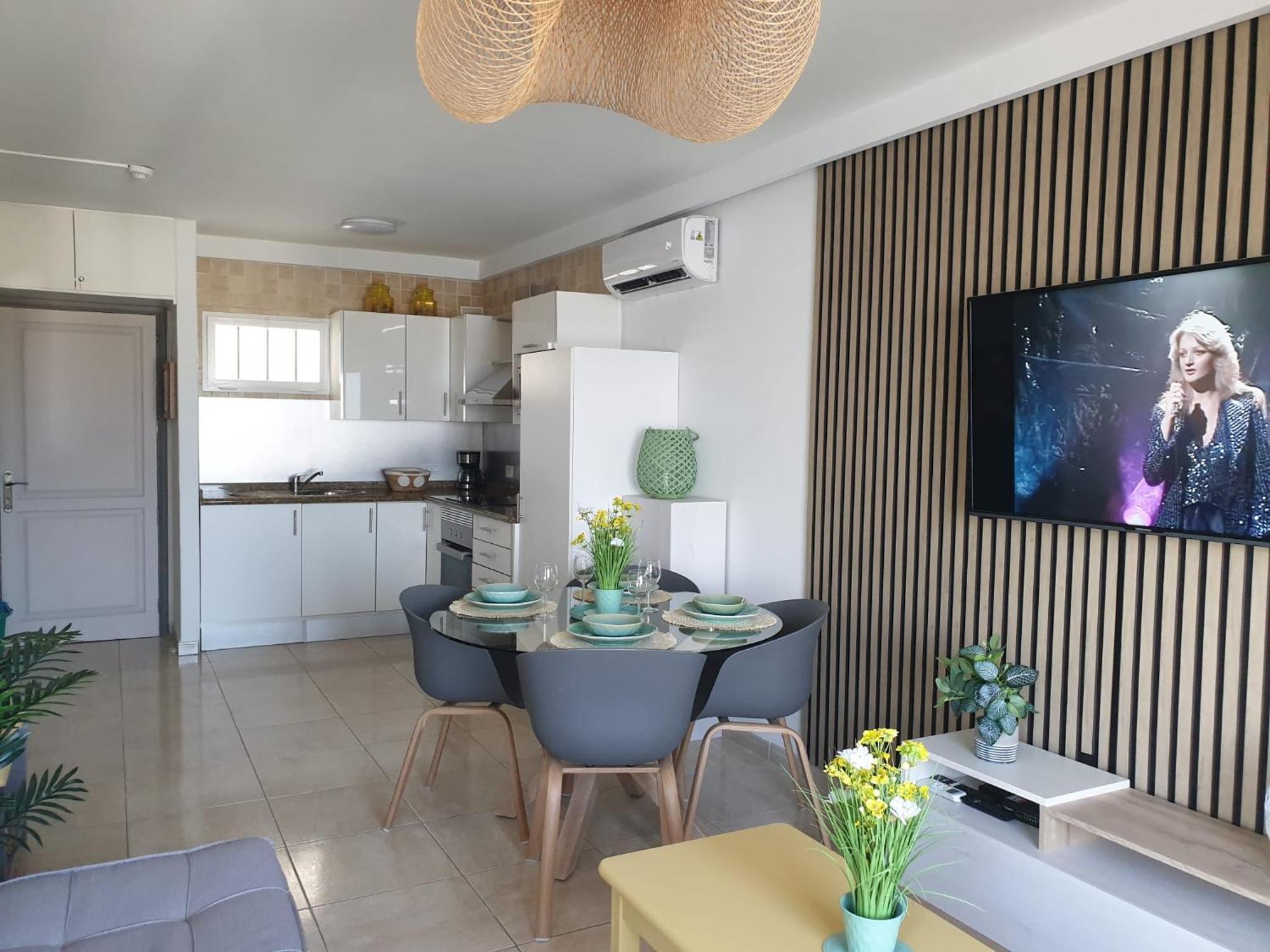 Sunny Corner, Delux Vista Mar And Pool