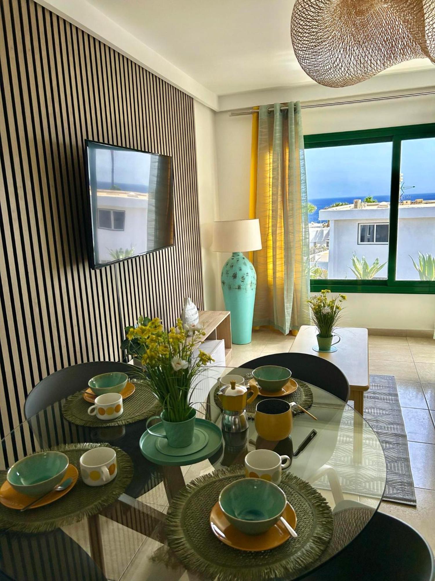 Sunny Corner, Delux Vista Mar And Pool *