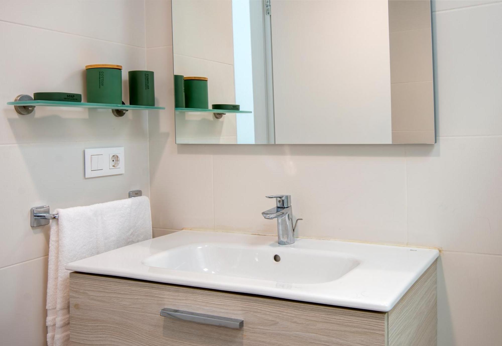 Serena Homes By Livvo Playa Blanca (Lanzarote)