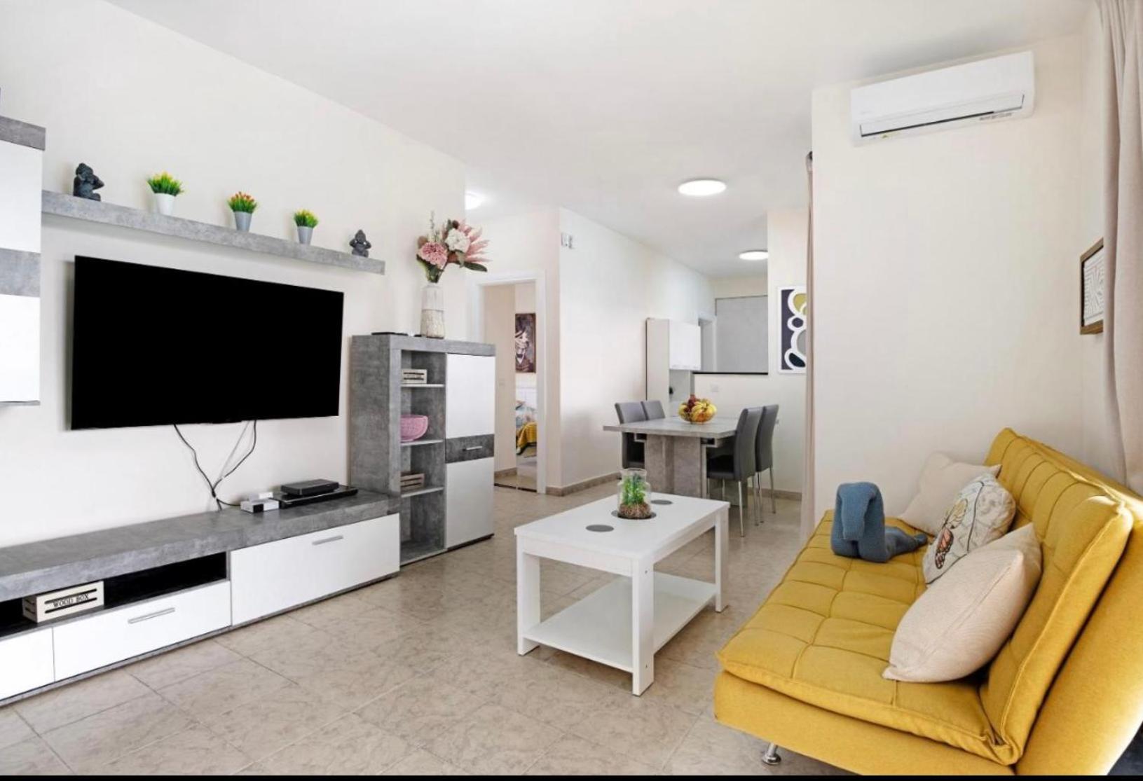 Casa Atilana Luxe Con Piscina Climatizada Privada,aire Acondicionado,terraza Privada E Independiente,wi-fi