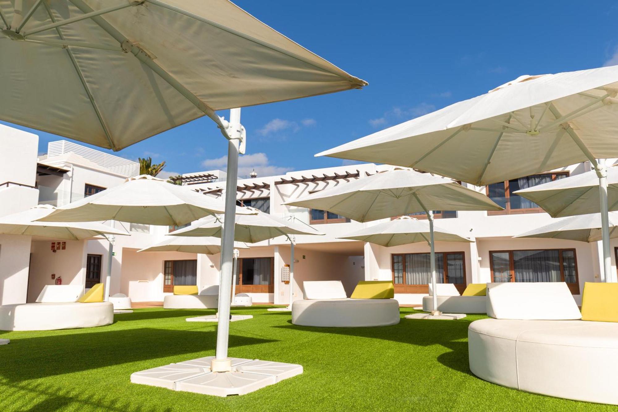 R2 Bahia Kontiki Apartahotel