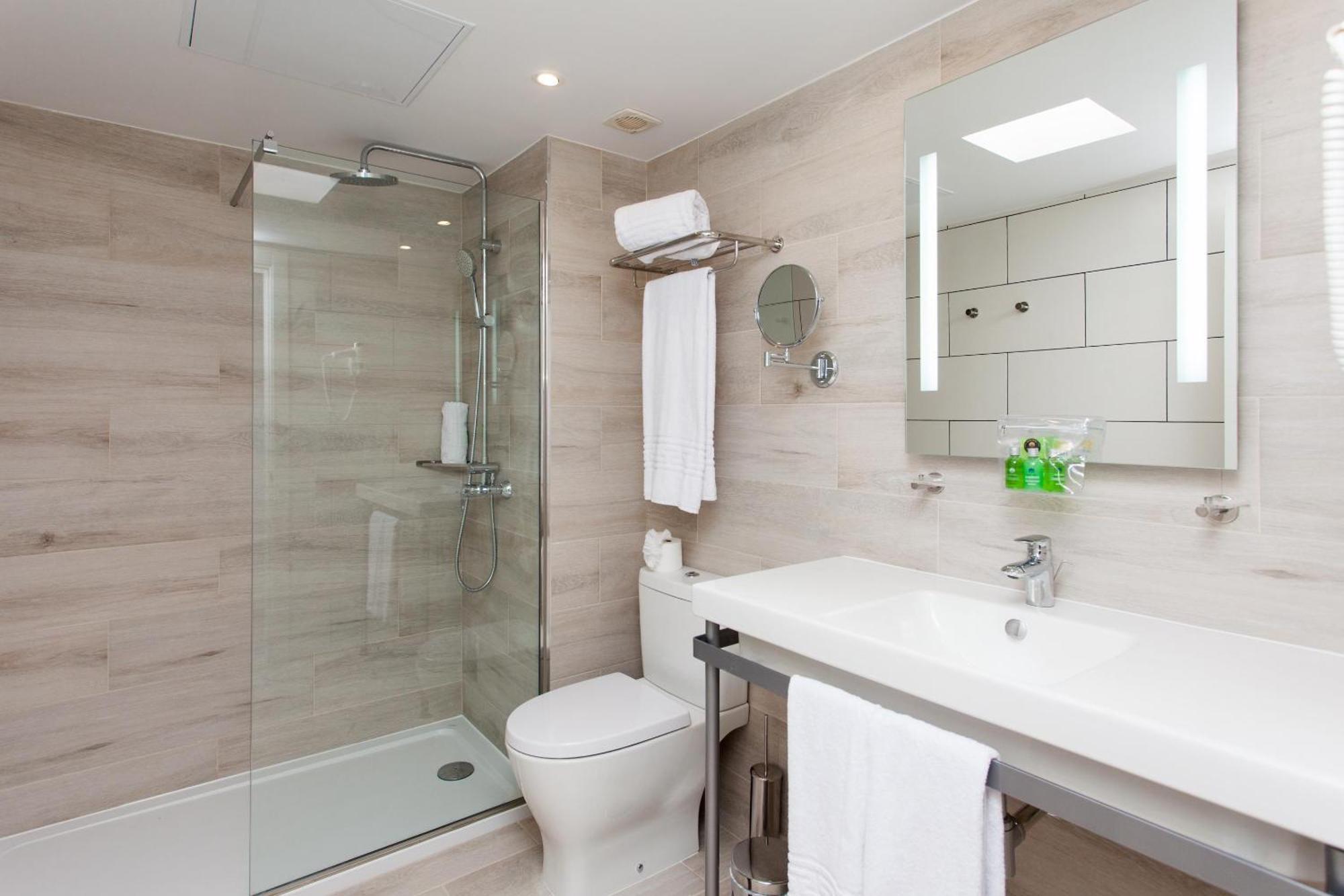 R2 Bahia Kontiki Apartahotel 4*