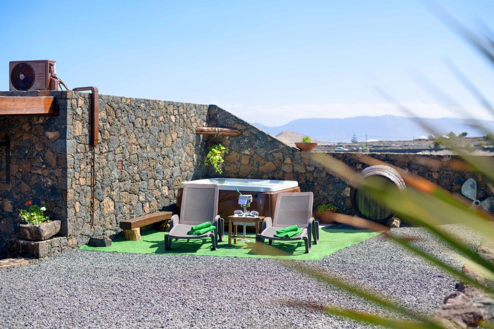 4 Nobles Apartamento Tinajo
