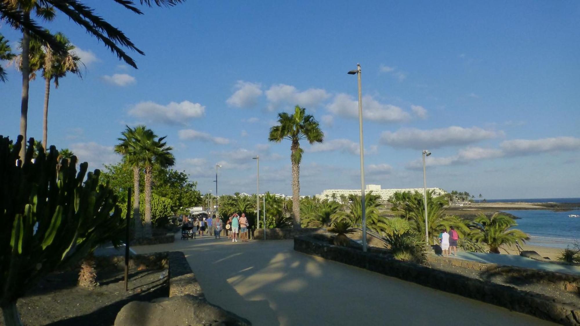 Lanzarote Beachfront On Cucharas With A Sea View Apartamento *