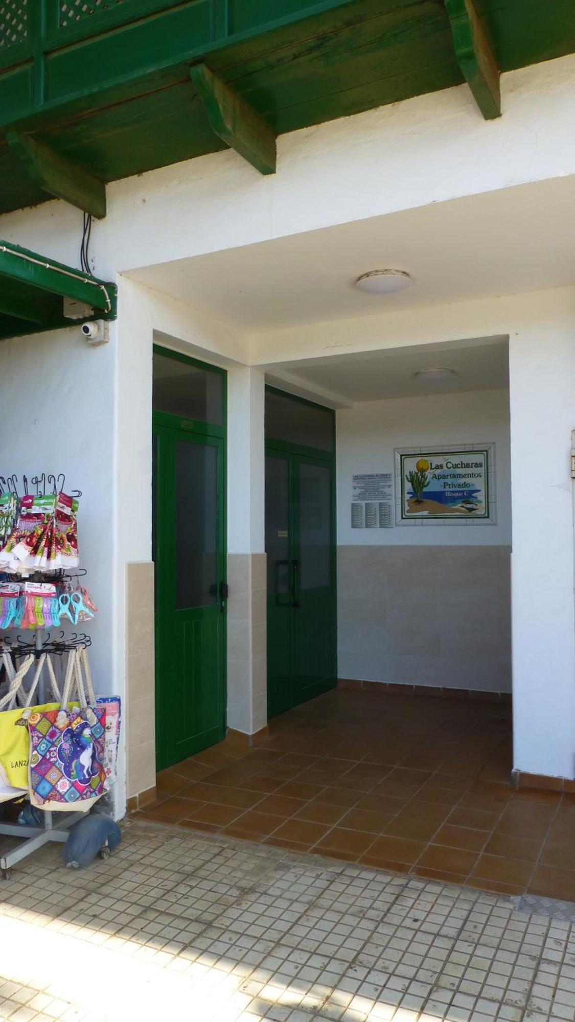 Apartamento Lanzarote Beachfront On Cucharas With A Sea View *