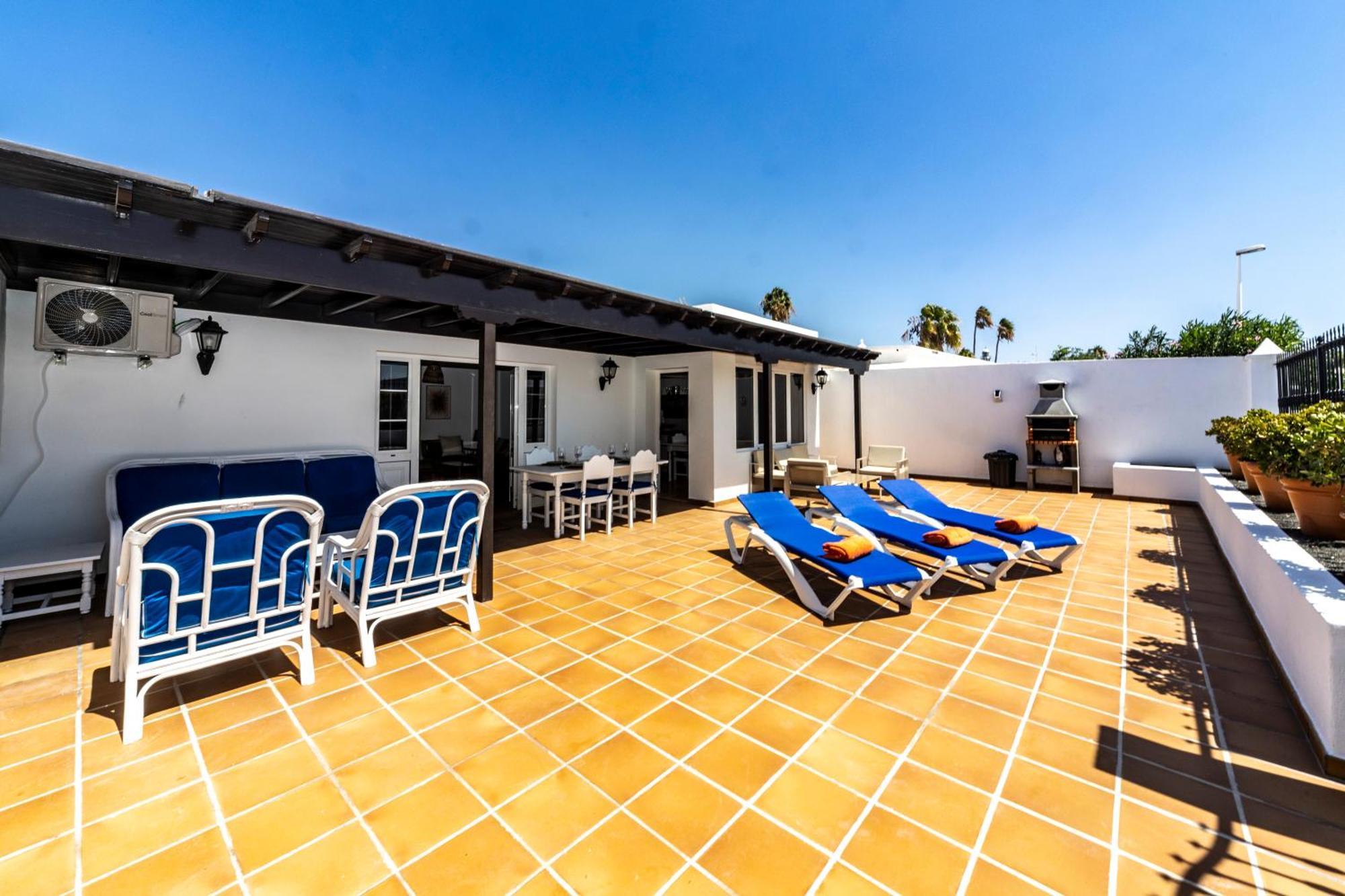 Сasa de vacaciones Luxury House Tiati