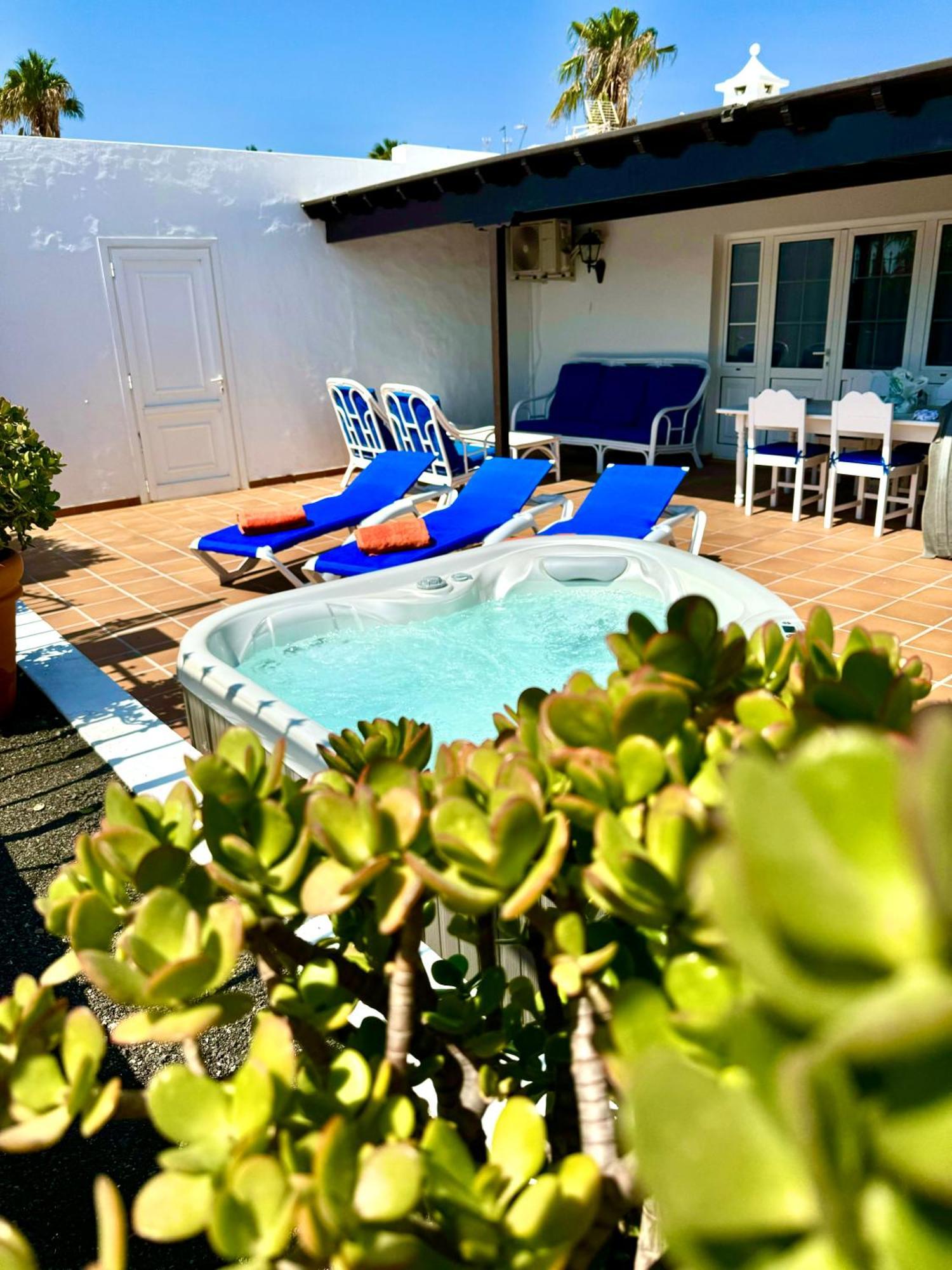 Luxury House Tiati * Tías