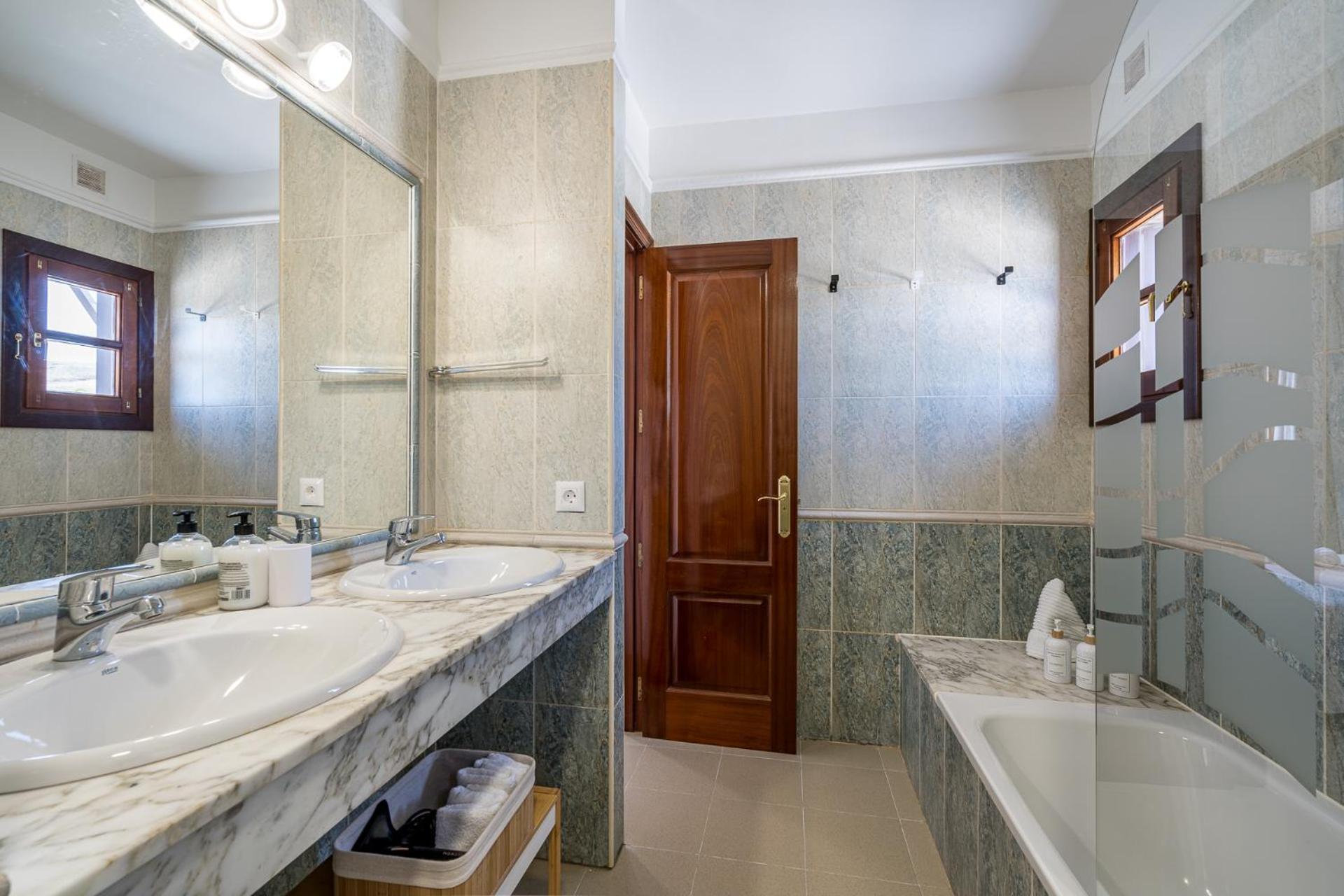 Villa Villablanca Mar Heated Private Pool In A Charming Retreat Of Serenity