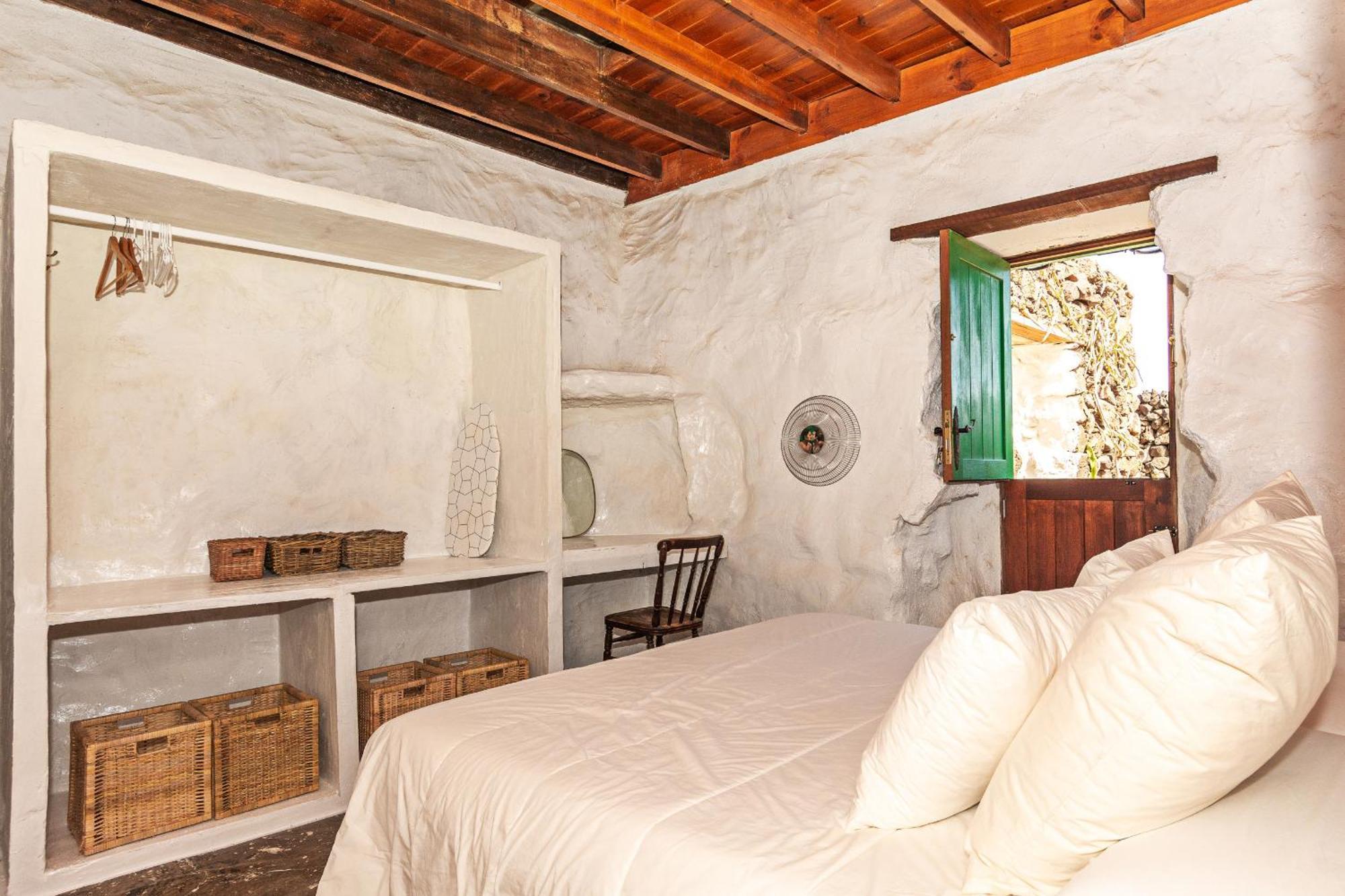 Holiday home Bohemian Art House - 2br In Yaiza & Garden Las Brenas