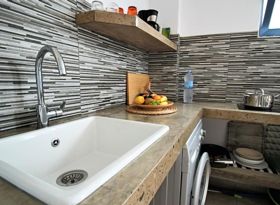 Apartamento Cozy By The Waves La Santa