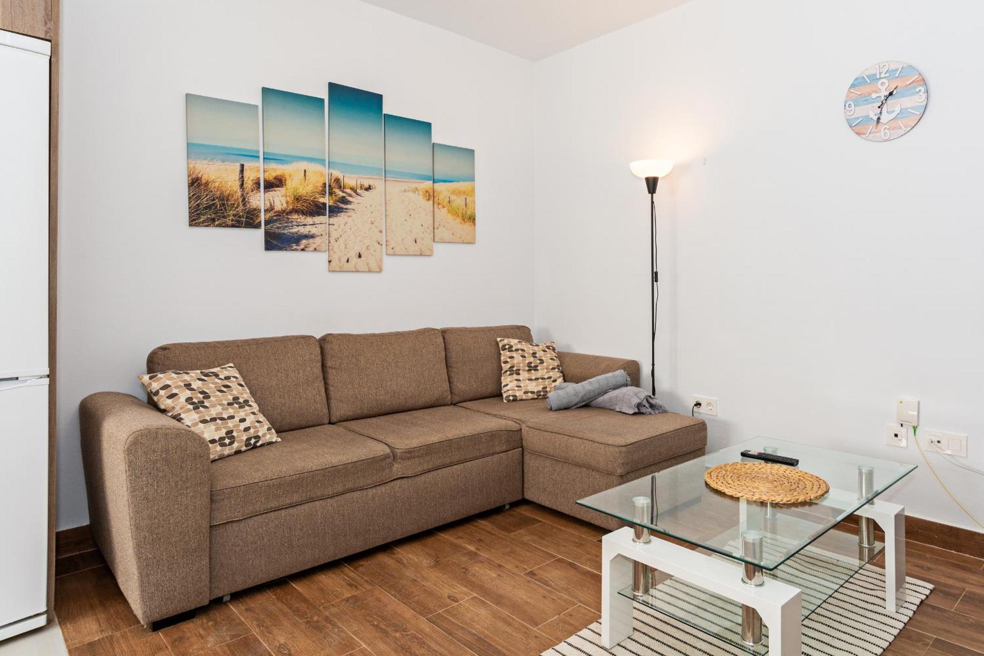 Arrecife Modern House - Renovated & Cozy