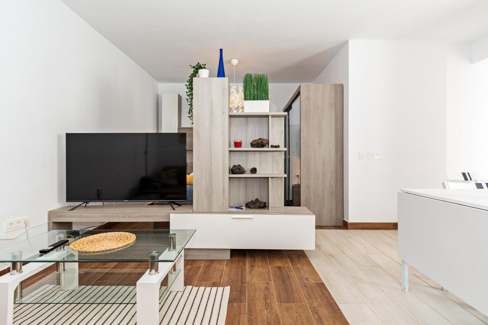 Arrecife Modern House - Renovated & Cozy *